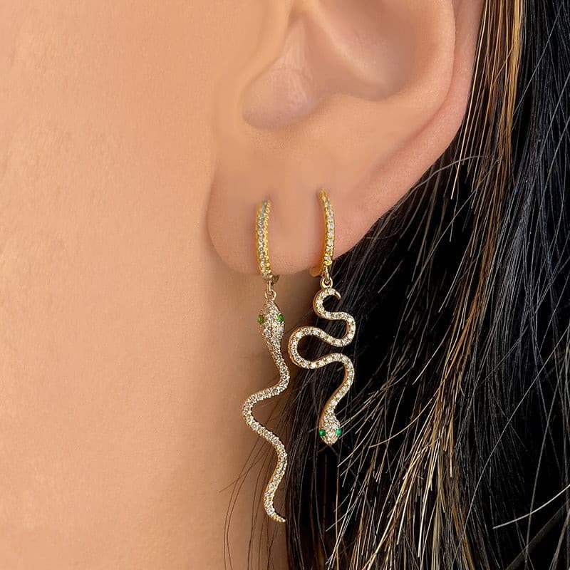 Long Dangle Snake Huggies.