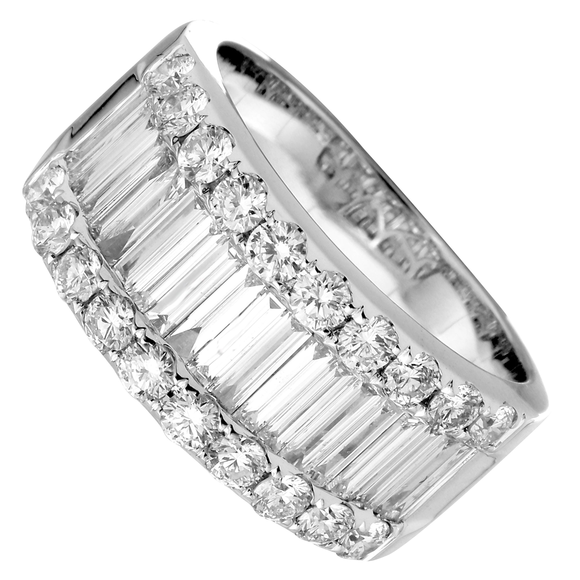 Luxe Wide Band Diamond Ring.