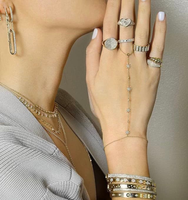 Huggie Dangle Link Earrings.