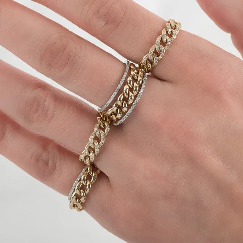 Gold Link Ring.